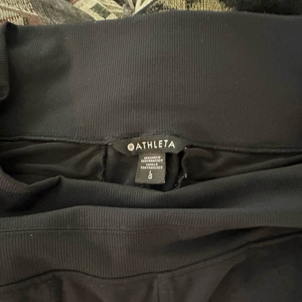 Athleta Black Venice High Rise Jogger in Size Large - Picture 13 of 15